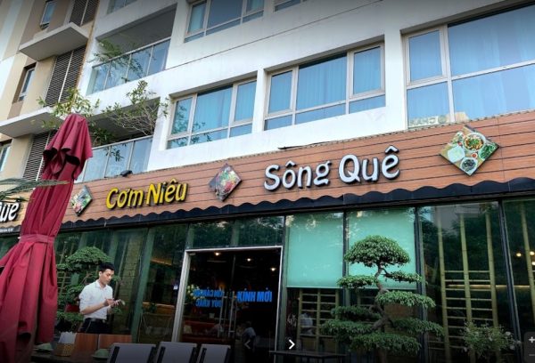 Nhà hàng sông quê số 3 Nguyễn Hoàng